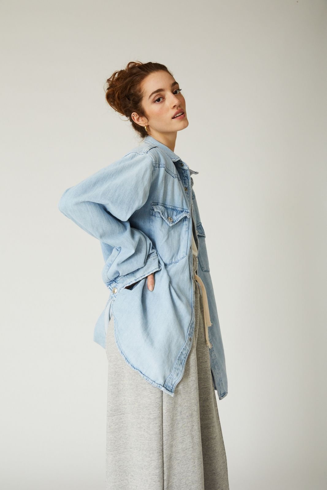 Tomboy - Round Denim Shirt - Light Blue