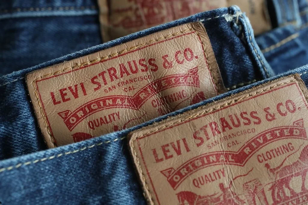 LEVI'S CHEZ A+M