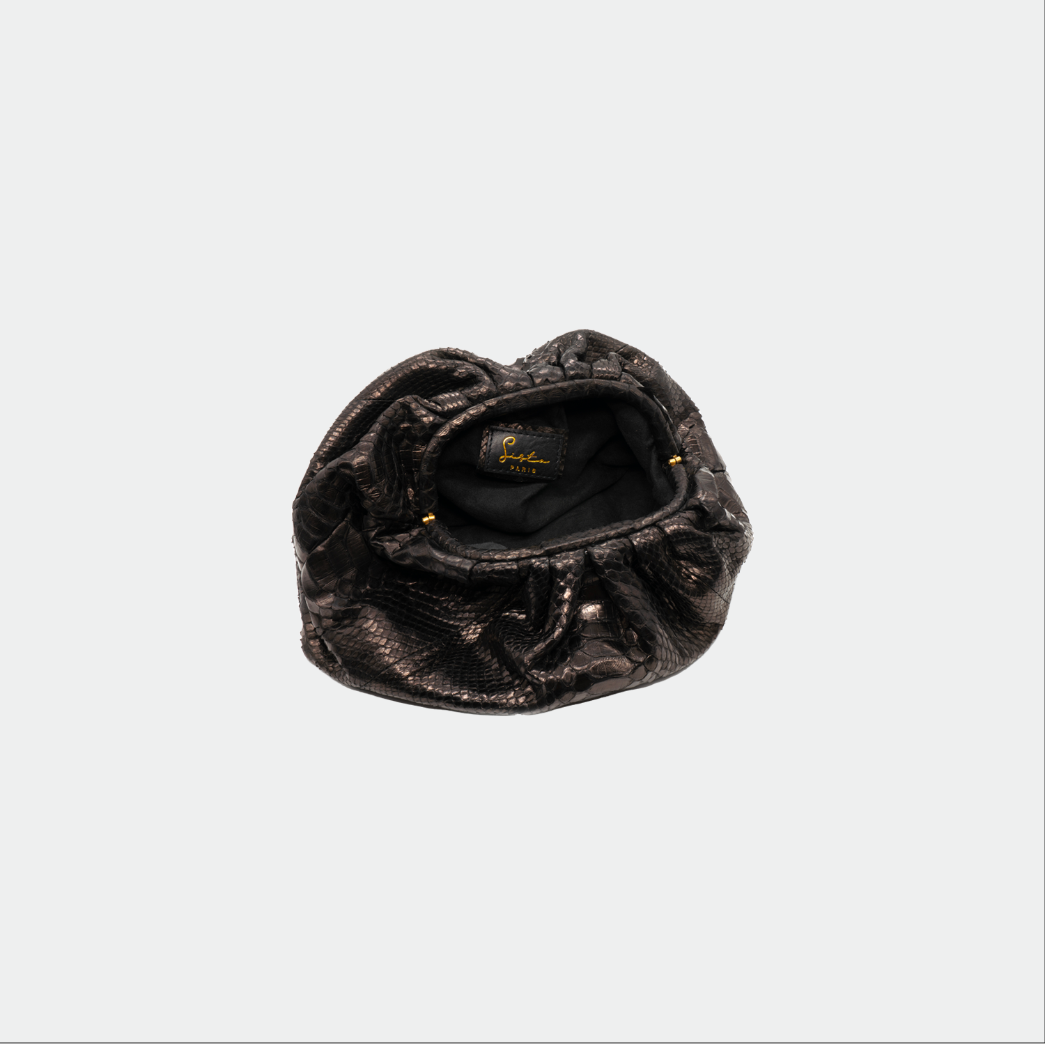 black_ouvert_s.png