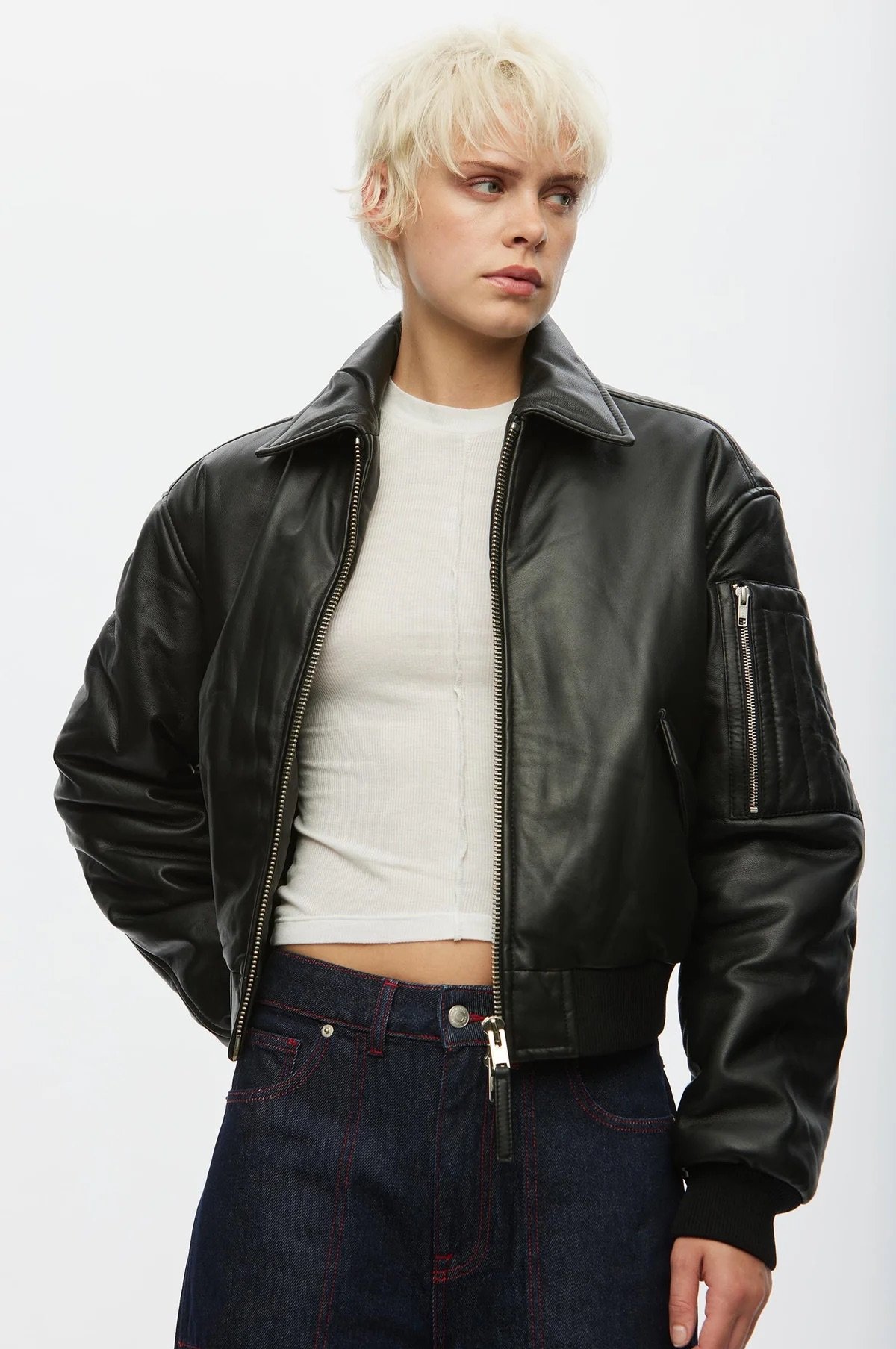 Oval Square - Pad Leather Bomber - Black