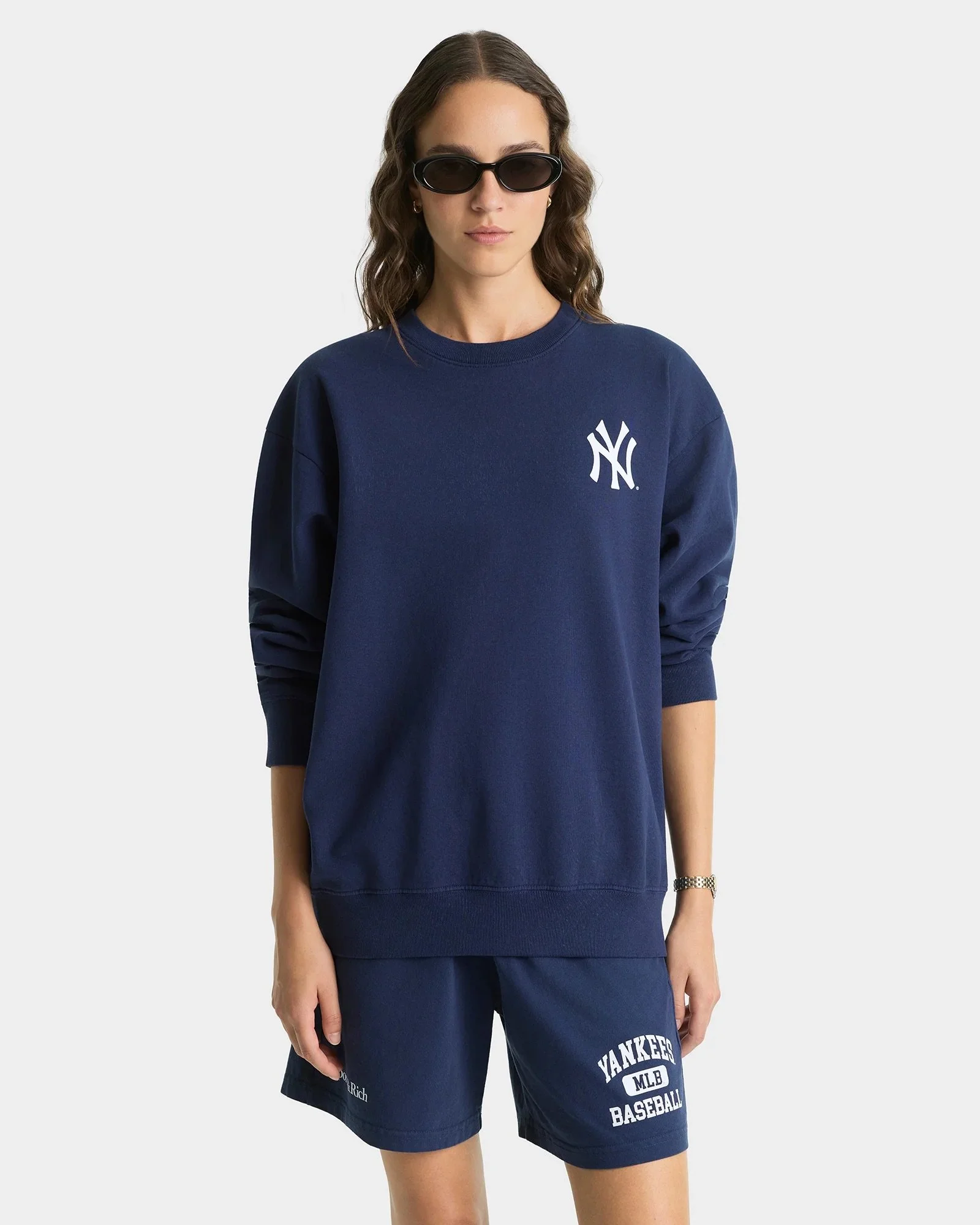 Sporty&Rich - Yankees Serif Crewneck - Navy