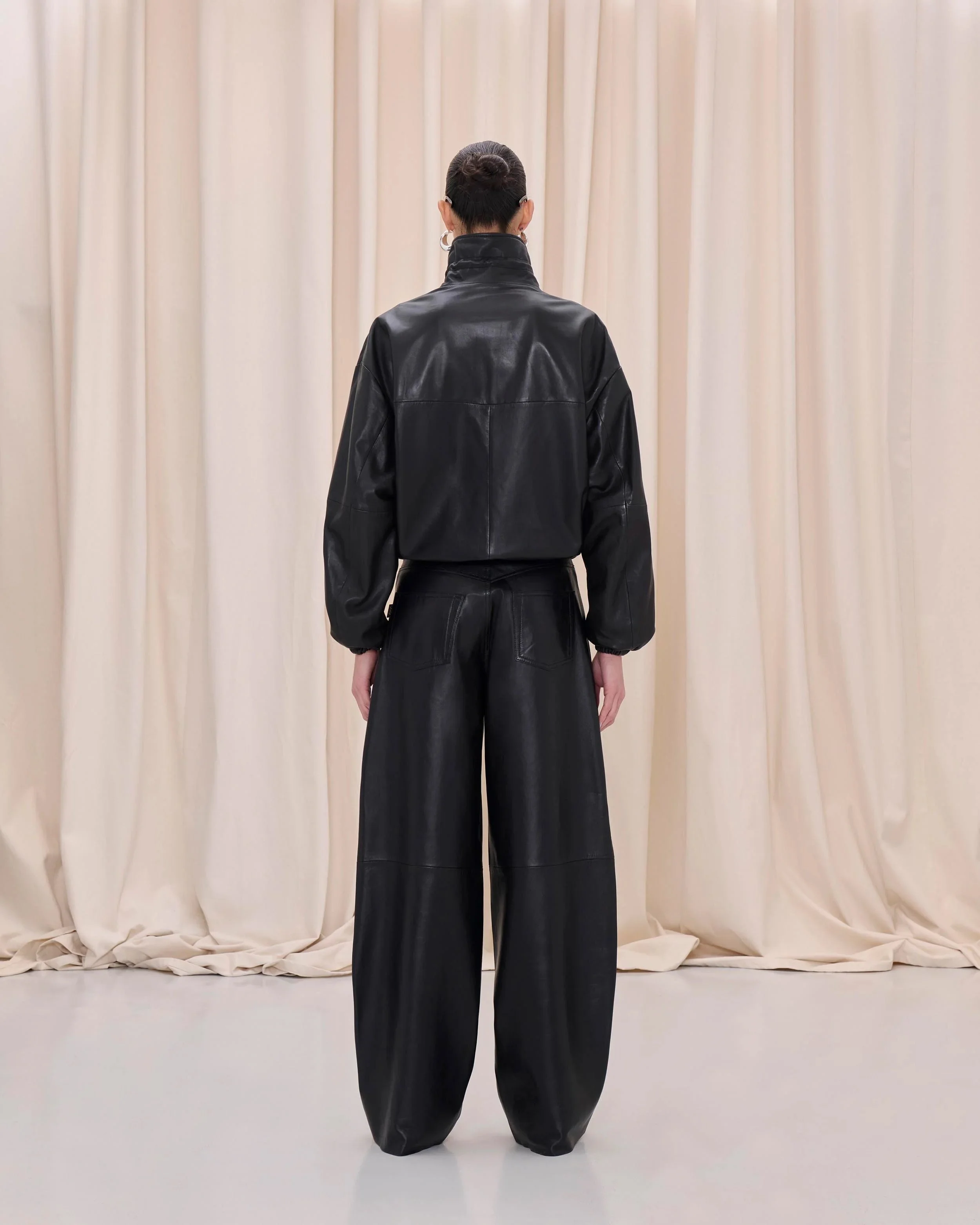 Haikure - Jordan Nappa Jacket - Black