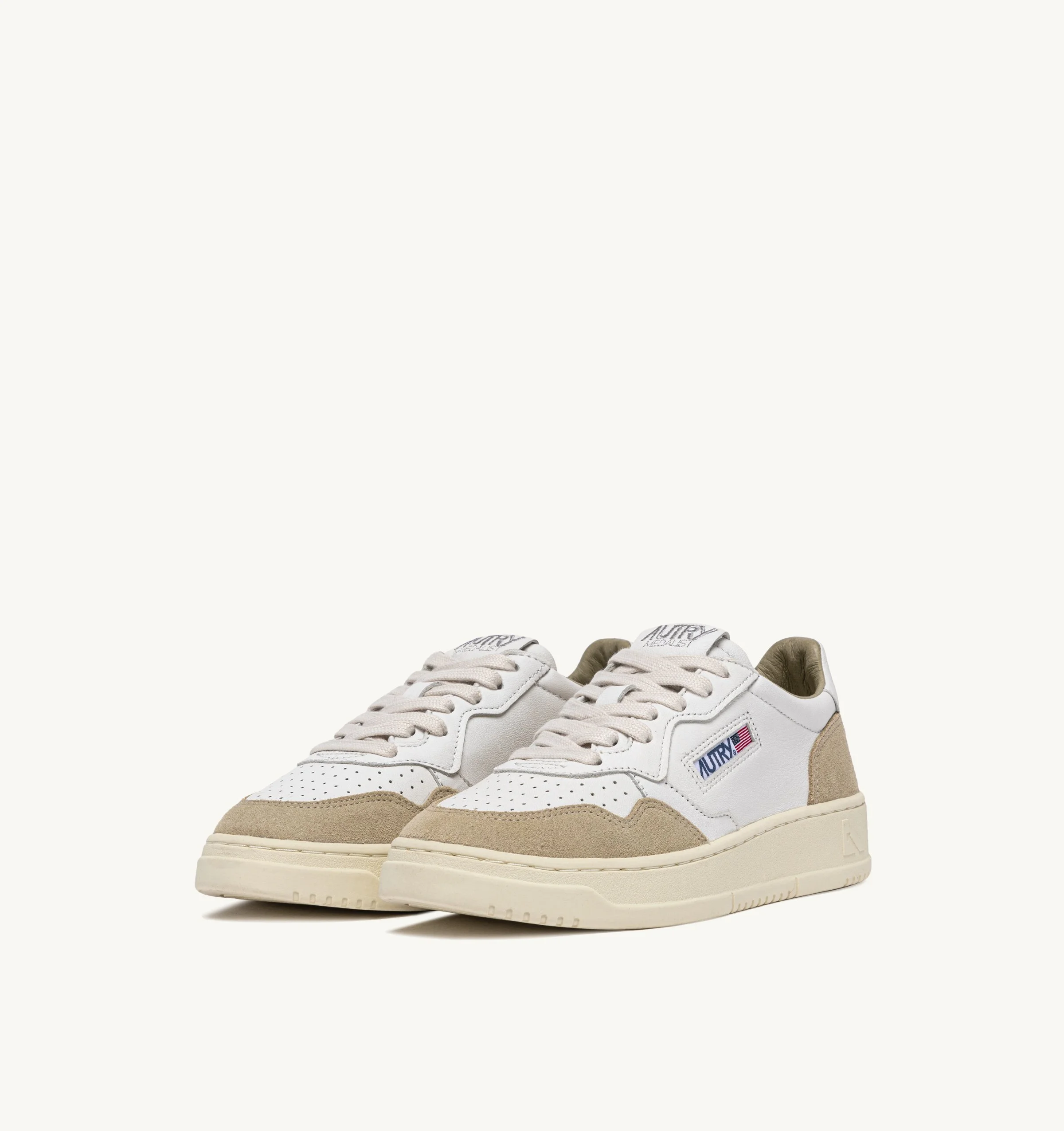 Autry - Low Suede Medalist GS44 - White Sponge