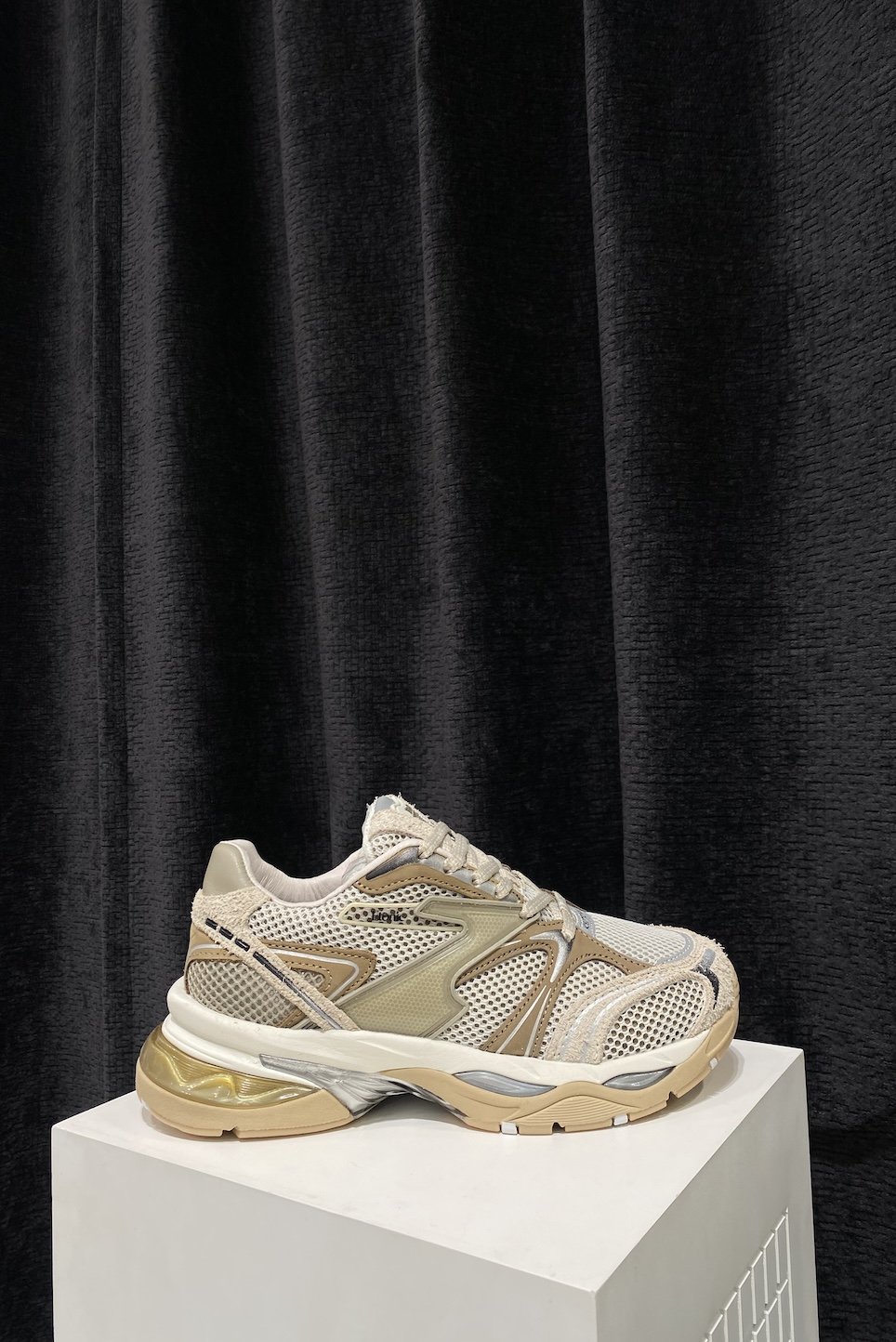 ETONIC - Kendari Mono Premium - Off White
