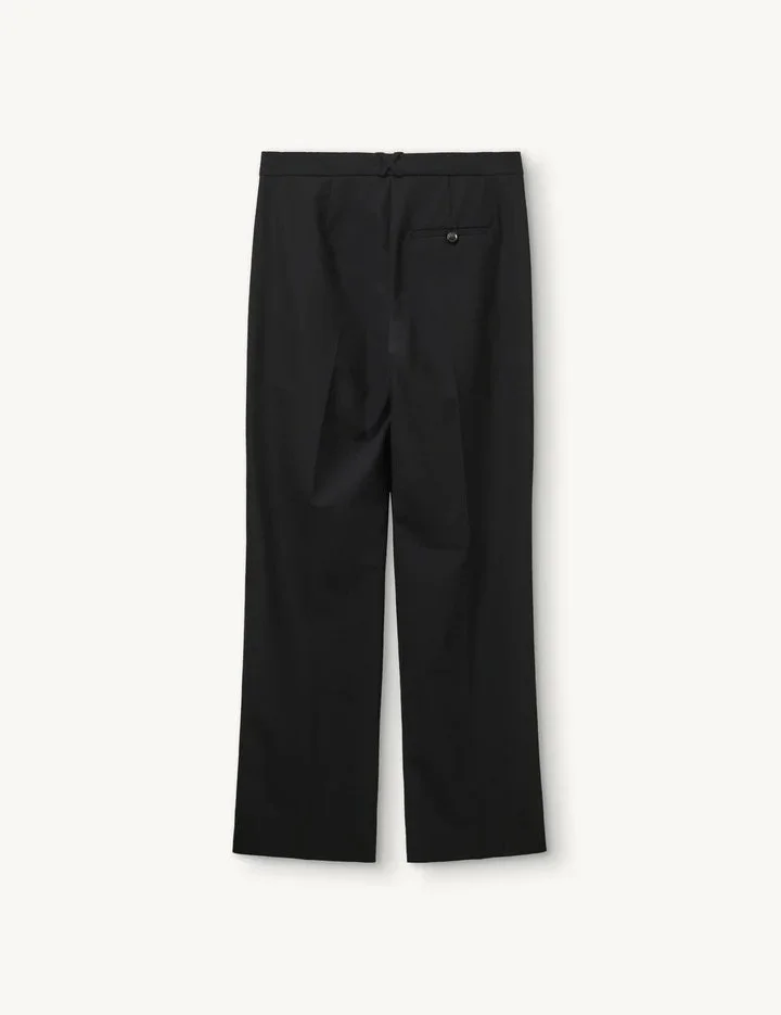 The_Garment_21162_Noah_Pants_Black_050_2.jpg