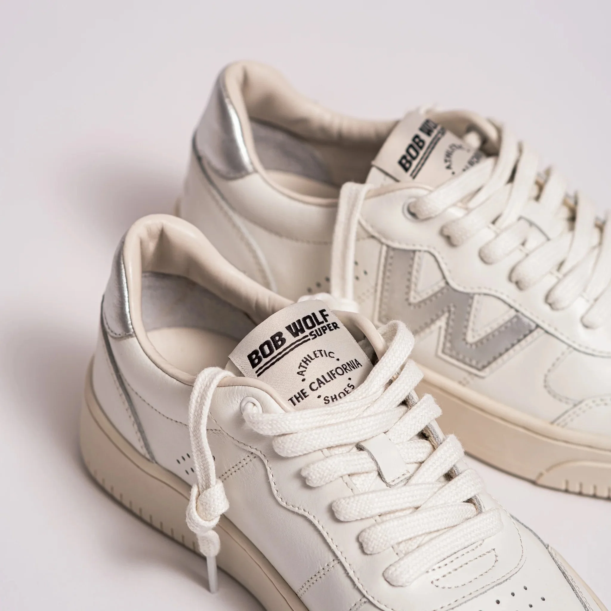 Bob Wolf - Legacy - White Silver