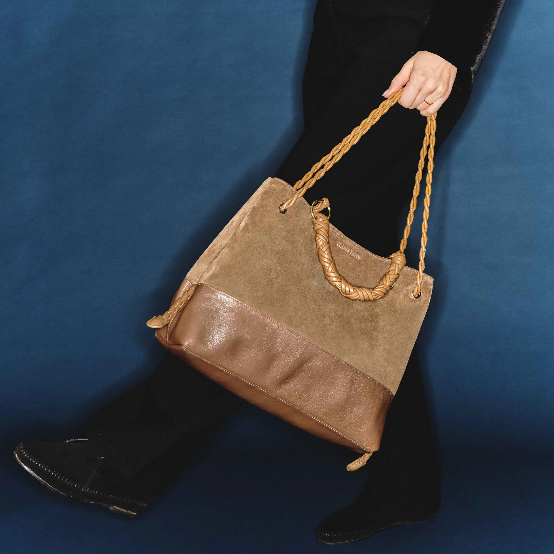 sac-denise-cuir-taupe.3.jpg