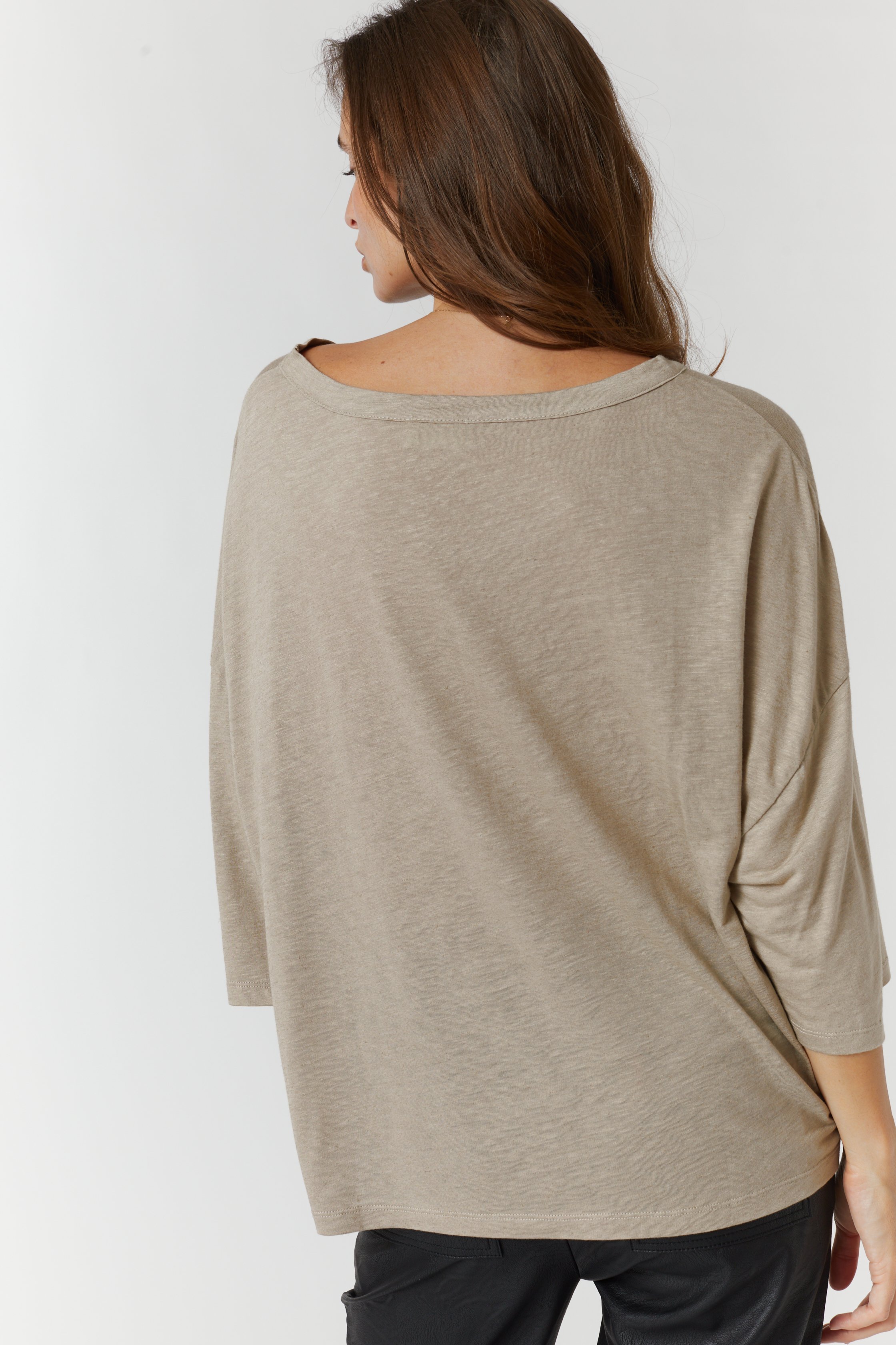 SS25_STUDIO_1516.jpg