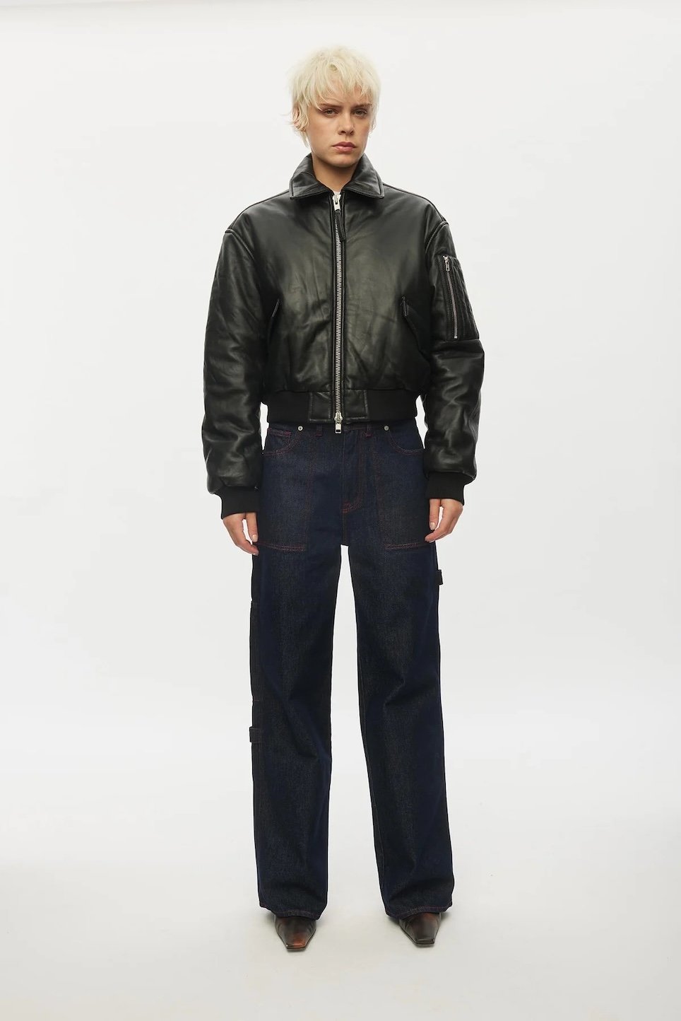 Oval Square - Pad Leather Bomber - Black