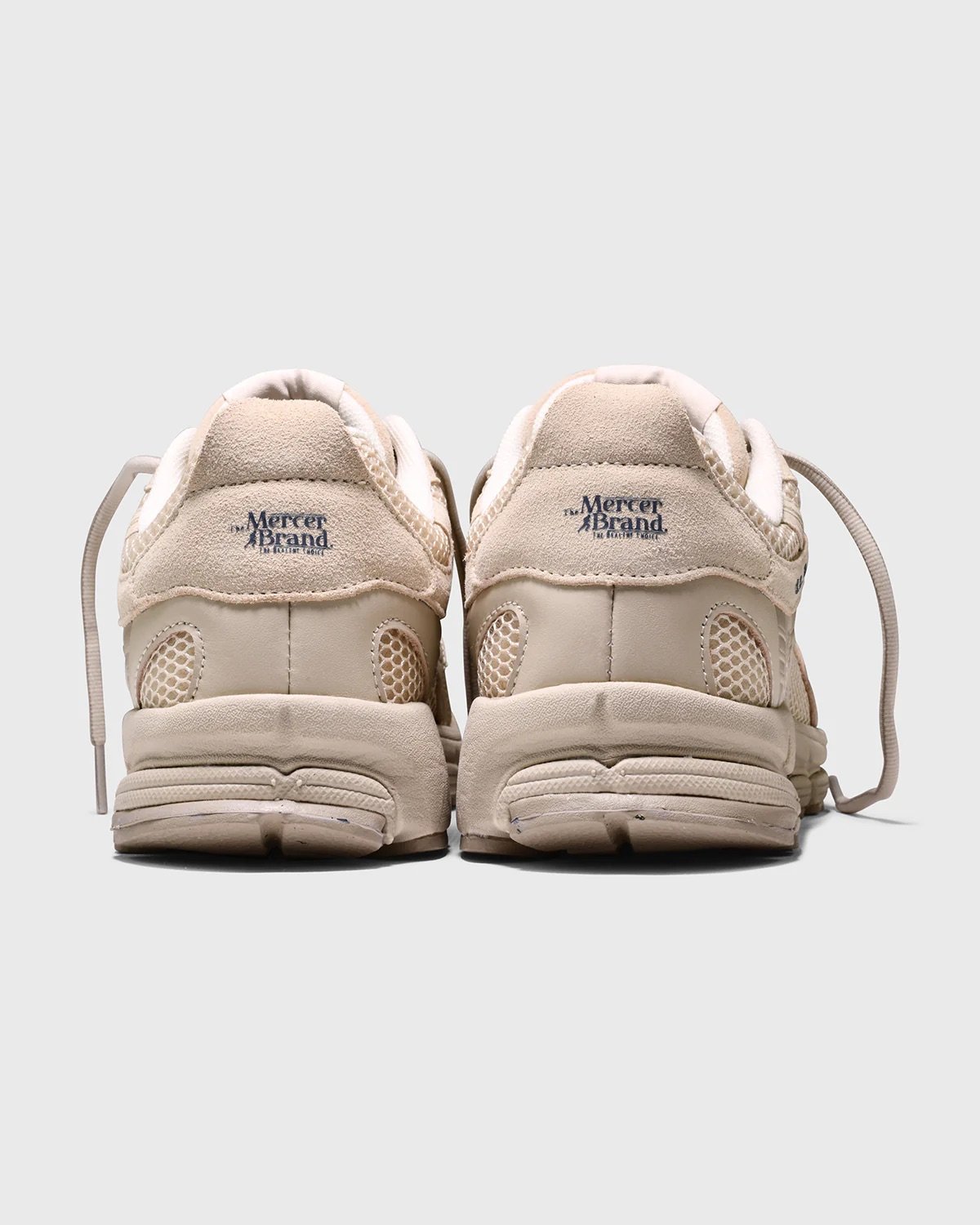 Re_run_suede_ME252005-104__LightSand_0005.jpg