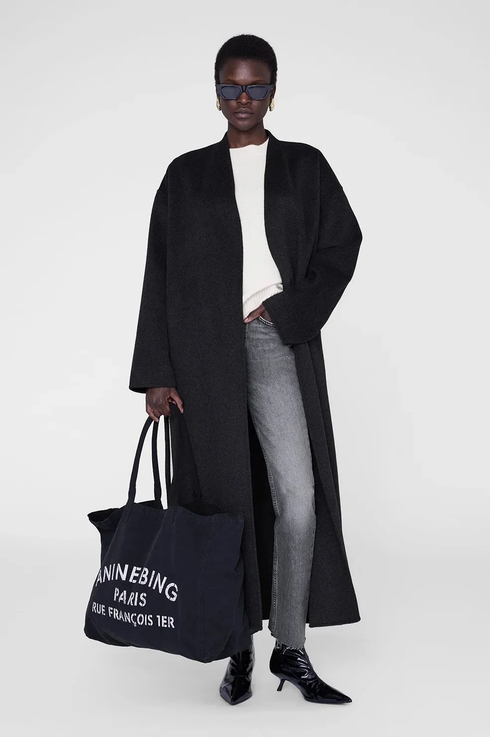 AB_LEO_CANVAS_TOTE_-_BLACK_A-13-11856-BLK1_047_1700x.jpg