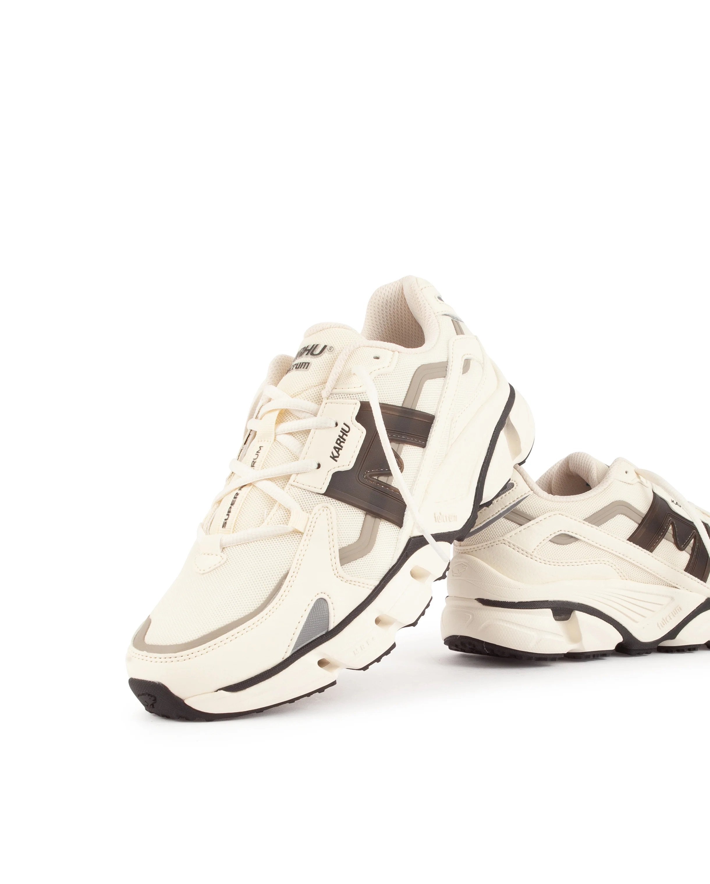 KARHU - Super Fulcrum - Vanilla Ice Black