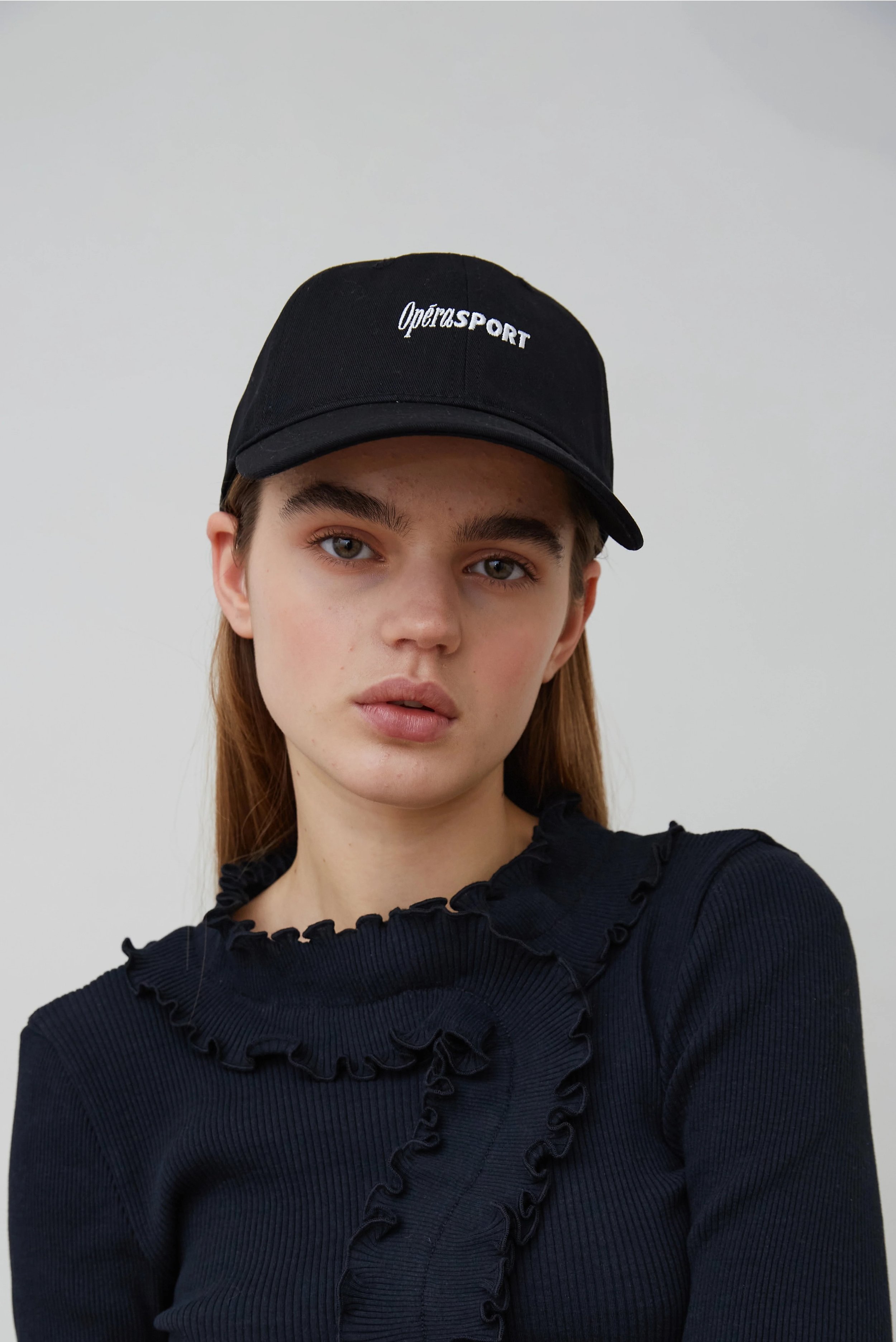 Opera Sport - Rene Cap - Black