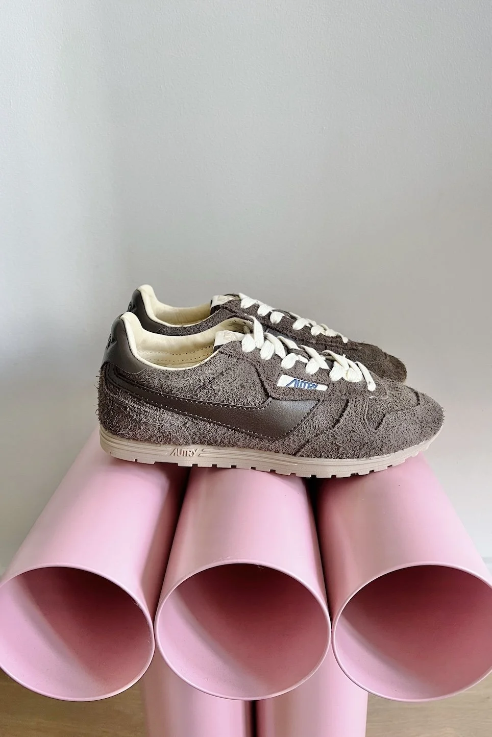 Autry - Windspin Suede UA01 - Ebony