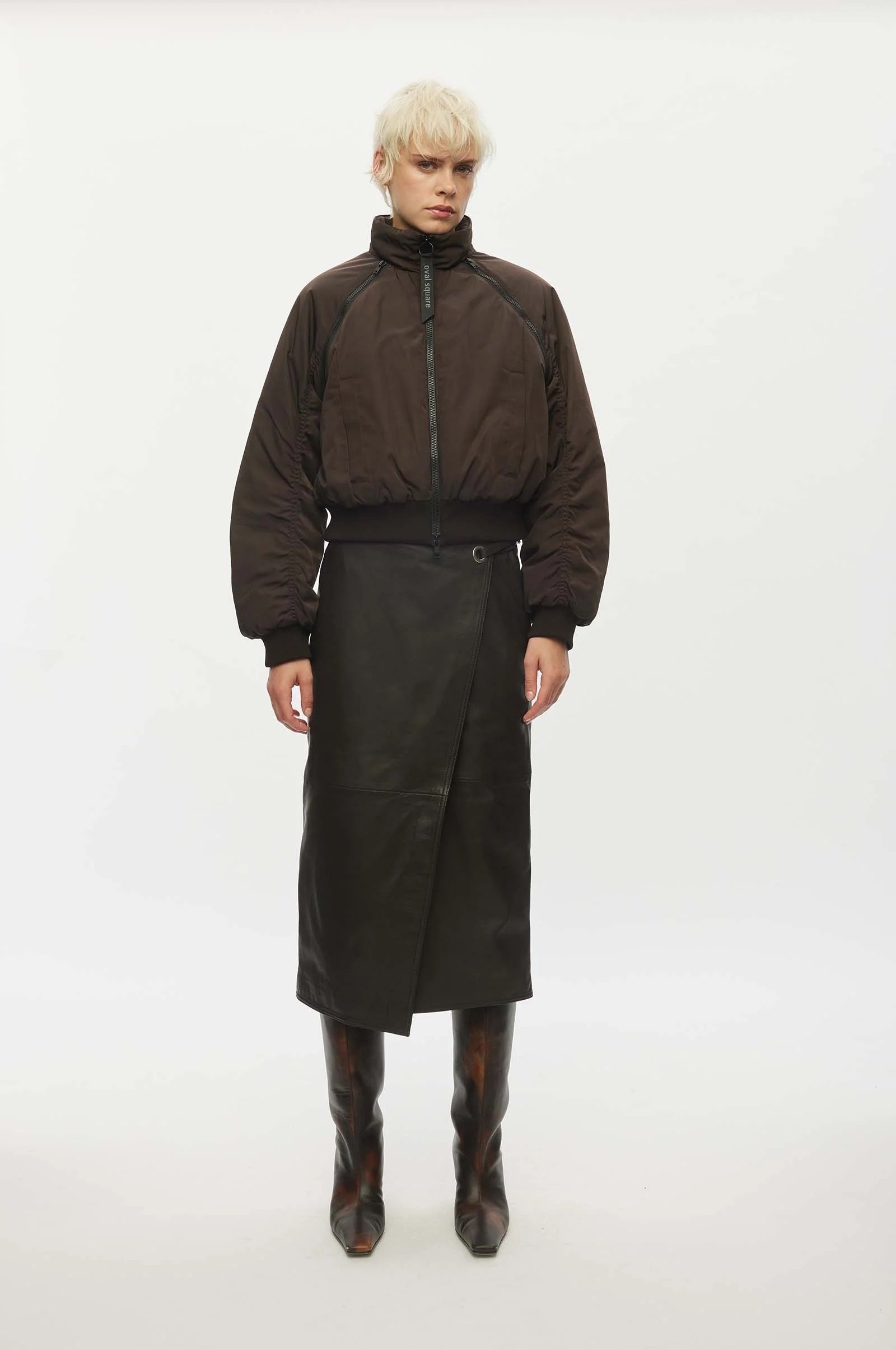 Oval Square - Alive Bomber - Chocolate