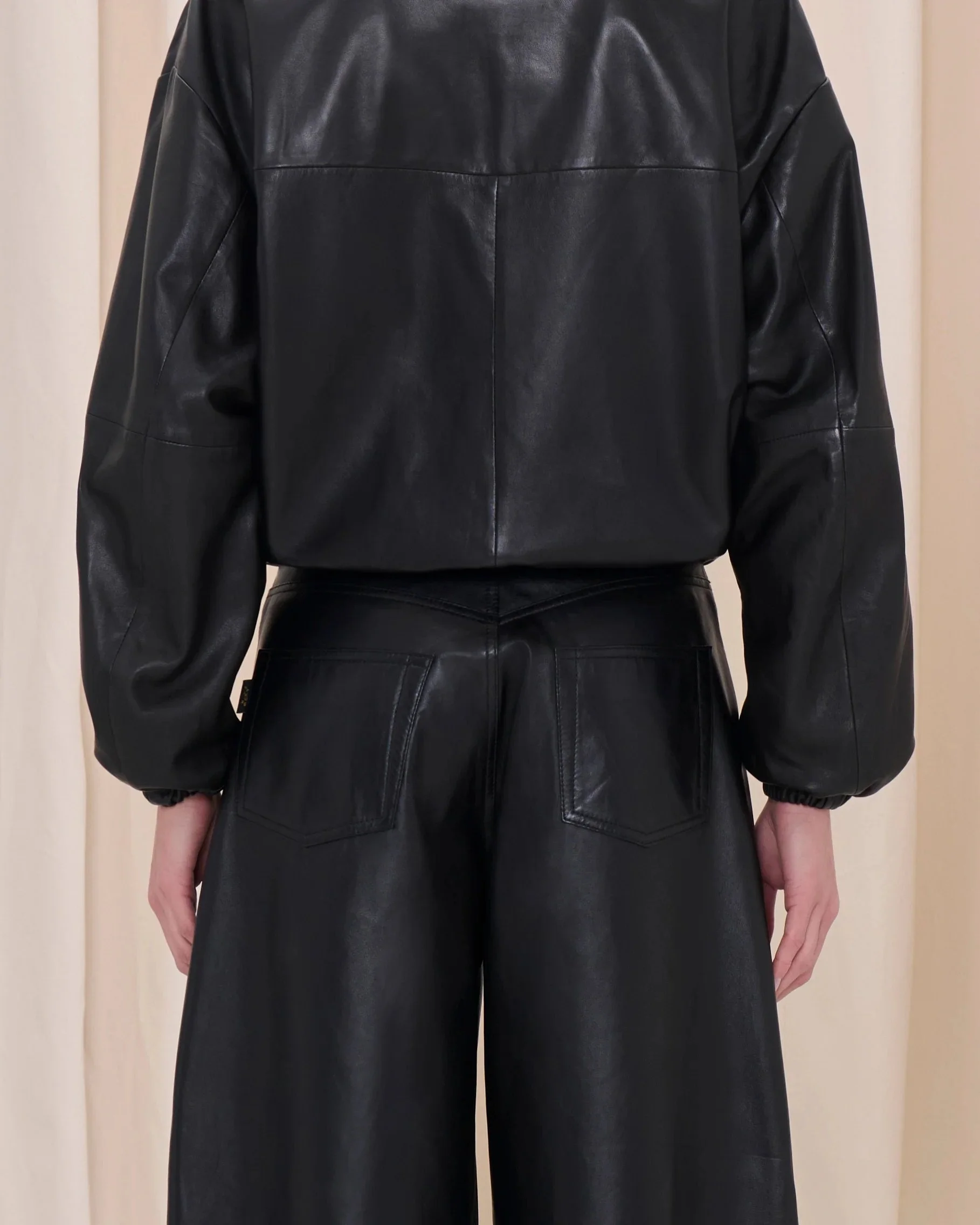 Haikure - Jordan Nappa Jacket - Black