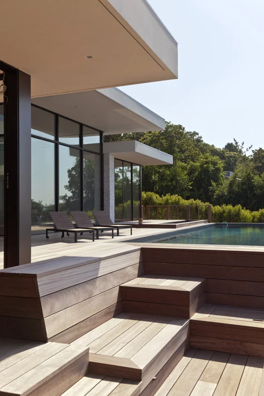 PKB_Construction_Hamptons_Building_Modern_Waterfront_Home011.jpg