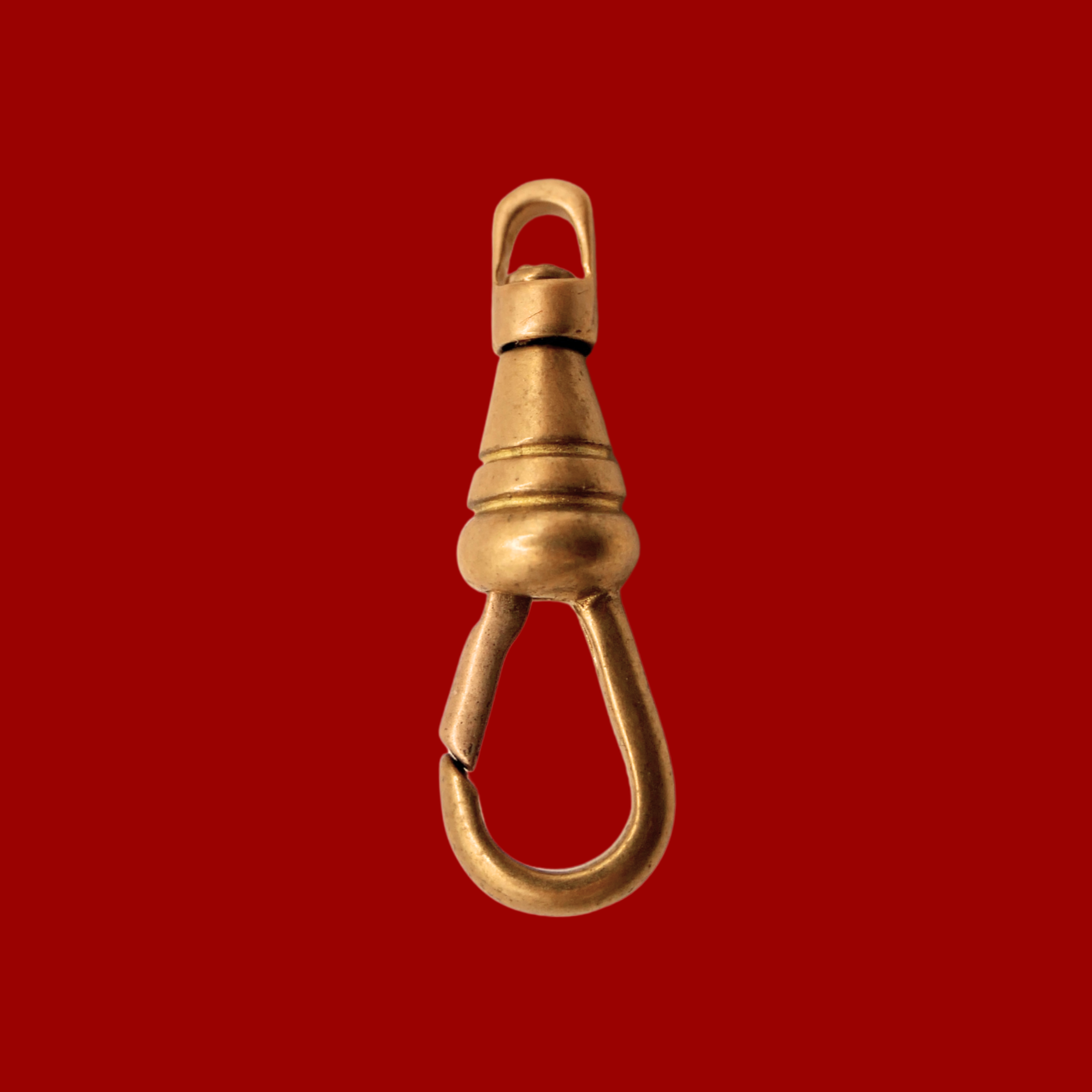brass clasp.png