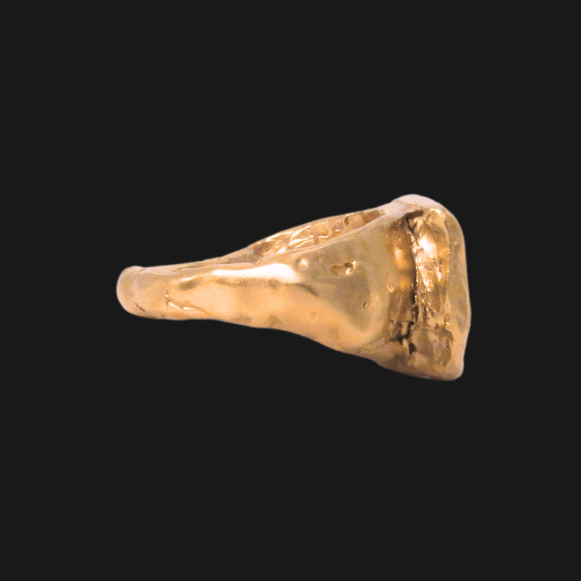 Treasure Ring II — Musée Roo
