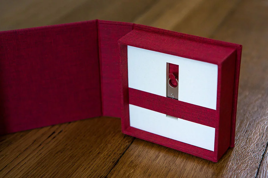 04_Folio_USB_Kingston.jpg