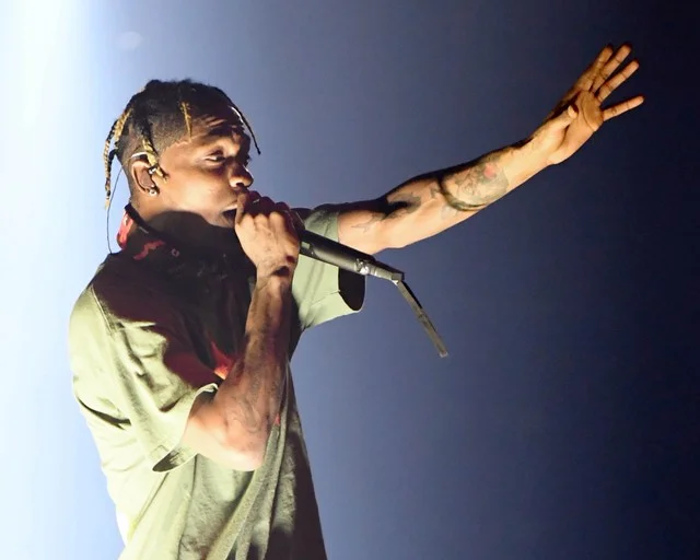 travis-scott-at-kaos-nightclub-vip-bottle-service-by-unlock-las-vegas.jpg