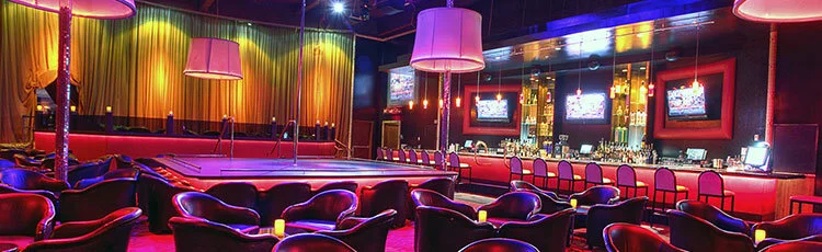 crazy-horse-3-strip-club.jpg