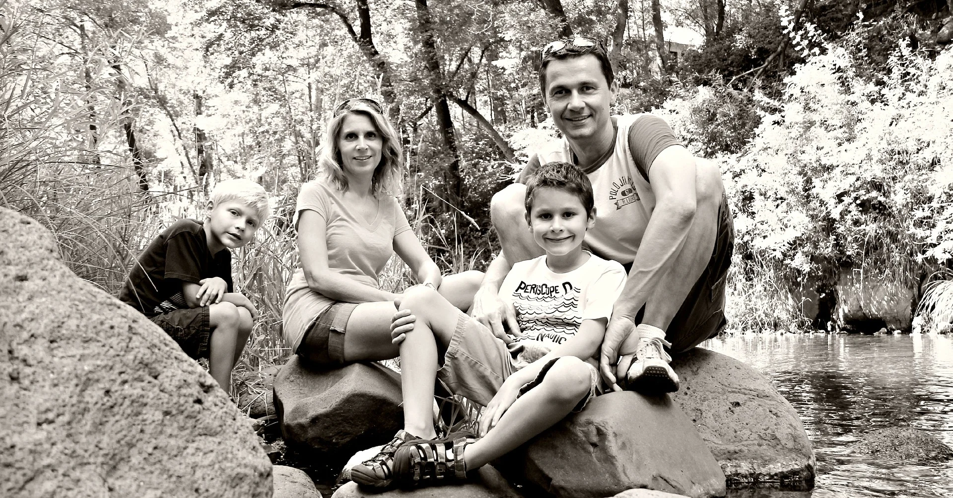 family-286247_1920.jpg