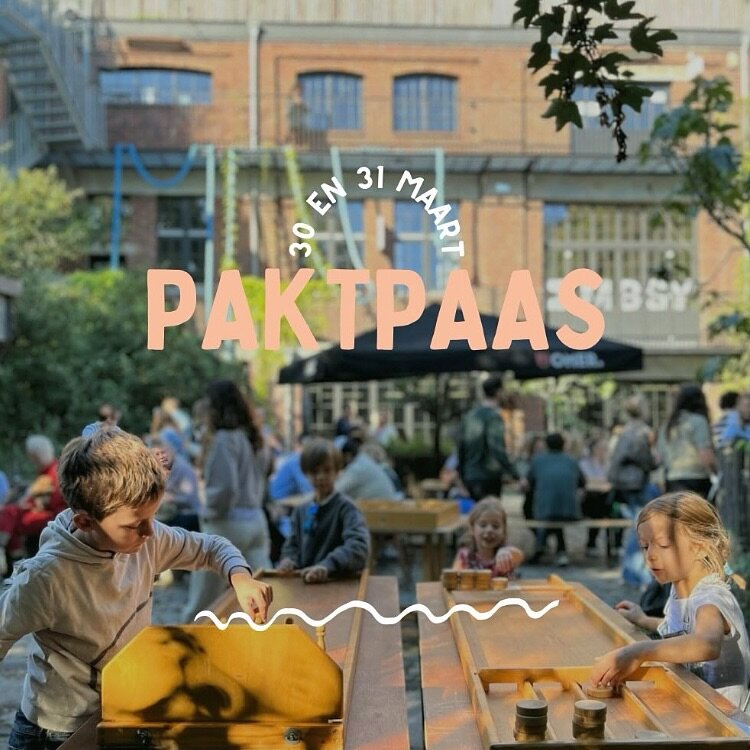 Dit weekend groot feest op @paktantwerpen! Wij zijn ook open, dus kom gerust langs voor brunch, lunch, koffie en/of sweets. Reserveer best wel je plekje via onze website www.racinepakt.be! See you then? 🐣 Alvast een zalig Pasen!