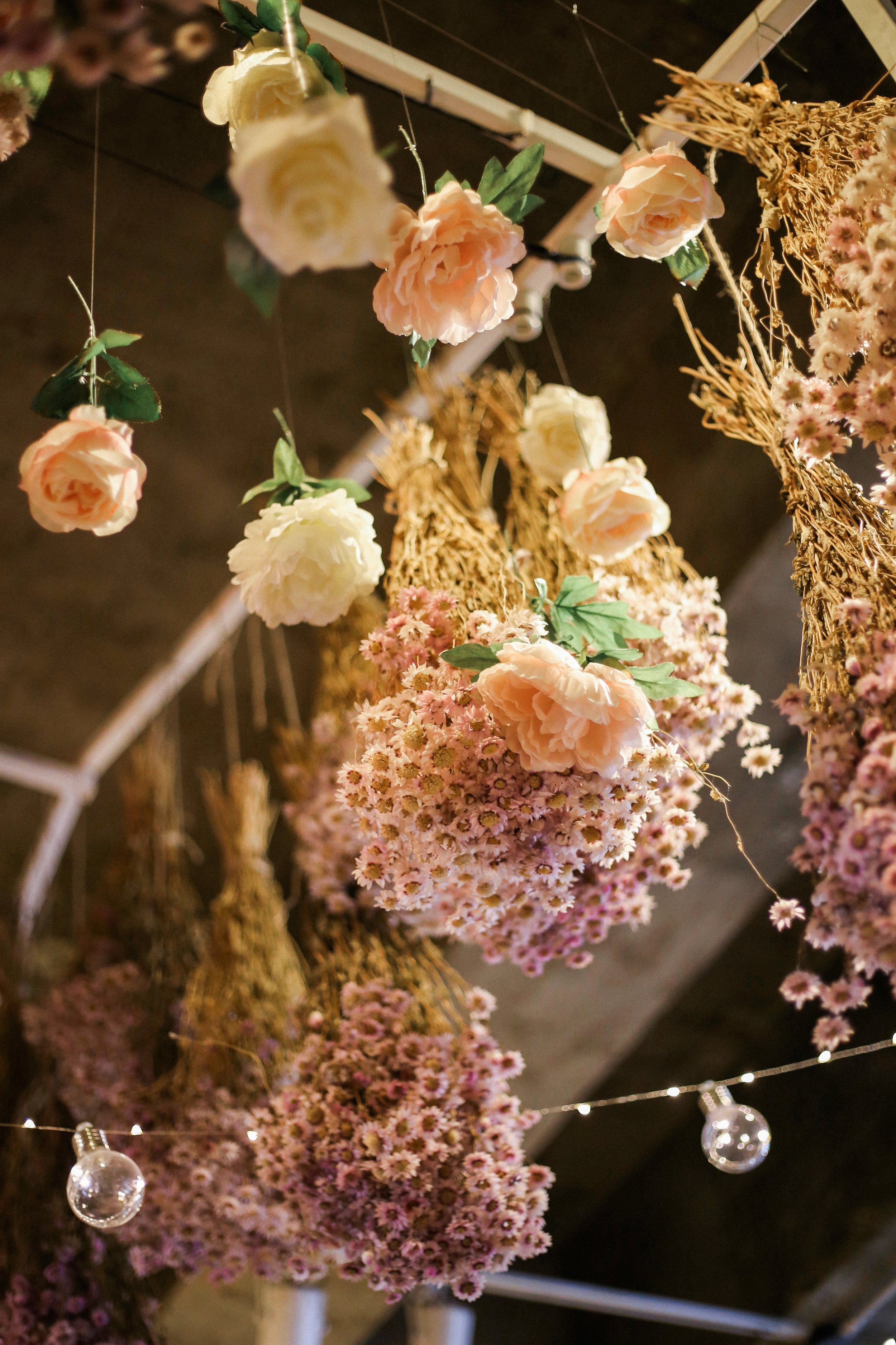 Florals for Spring | On the Street Where We Live (aretherelilactrees.com) Cafe Arriate, Seoul