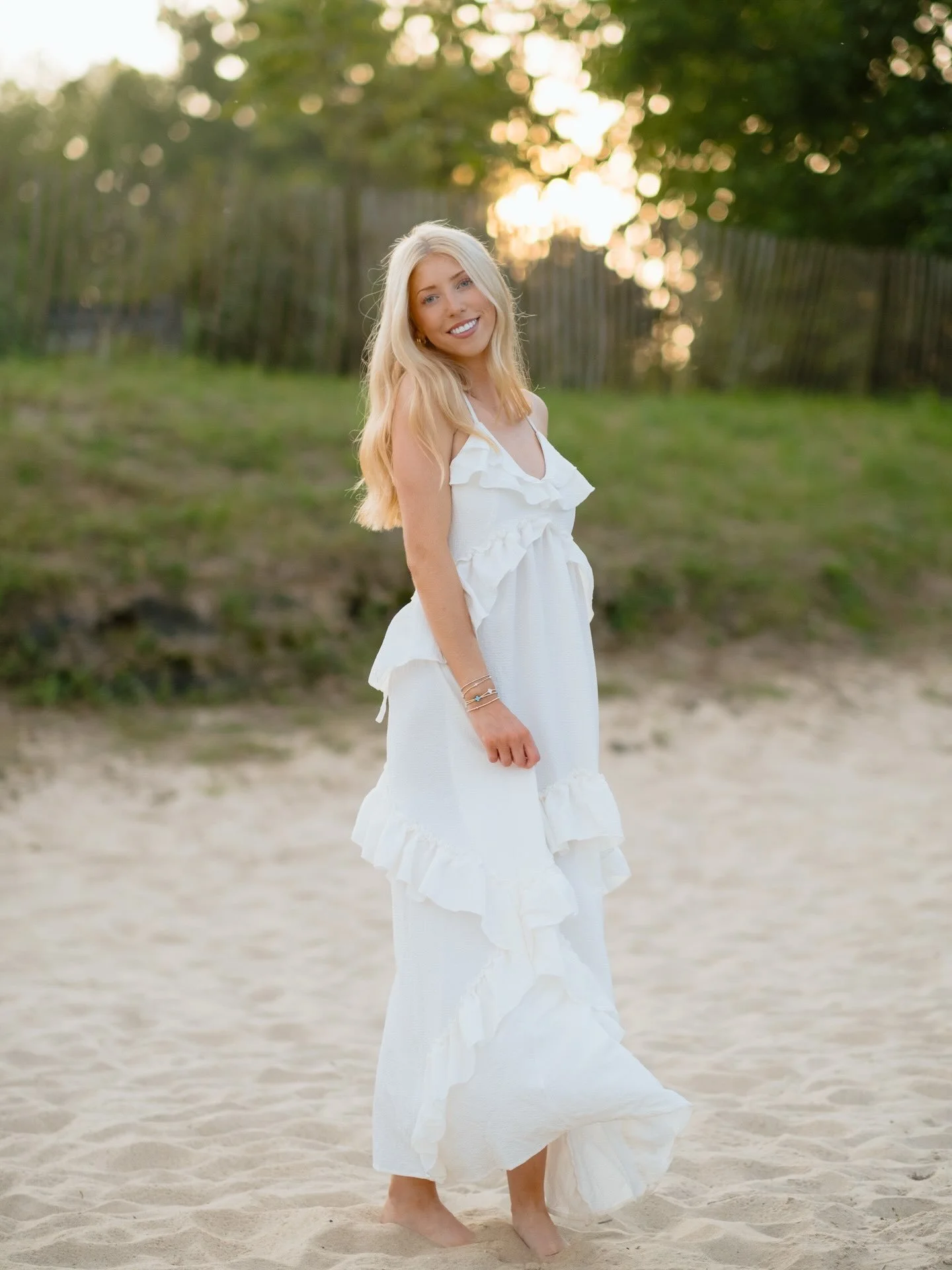 Samantha.

A fantastic evening shooting at the creamery earlier this summer. Kudos to her for having to deal with some weather delays and location shifts. I think the results speak for themselves. Check out the last slide to see a textbook frolic in 
