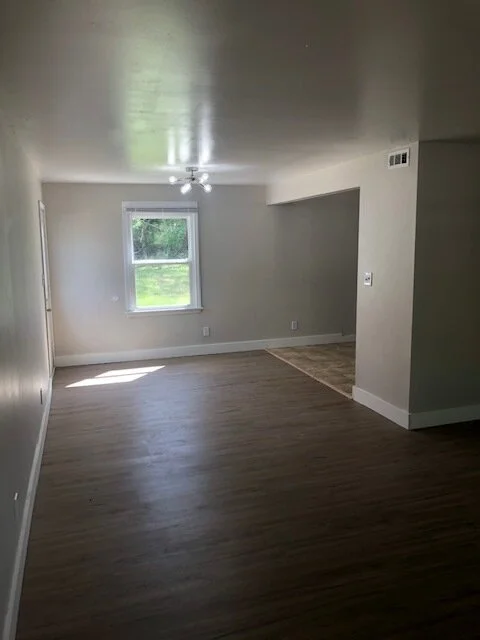 dining room .jpg