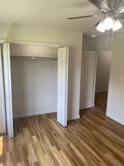 4866Ric_FrontBedroom2.jpg