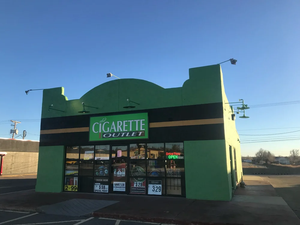cigarette outlet garden city kansas employees — Tommy's ║ U Pump It