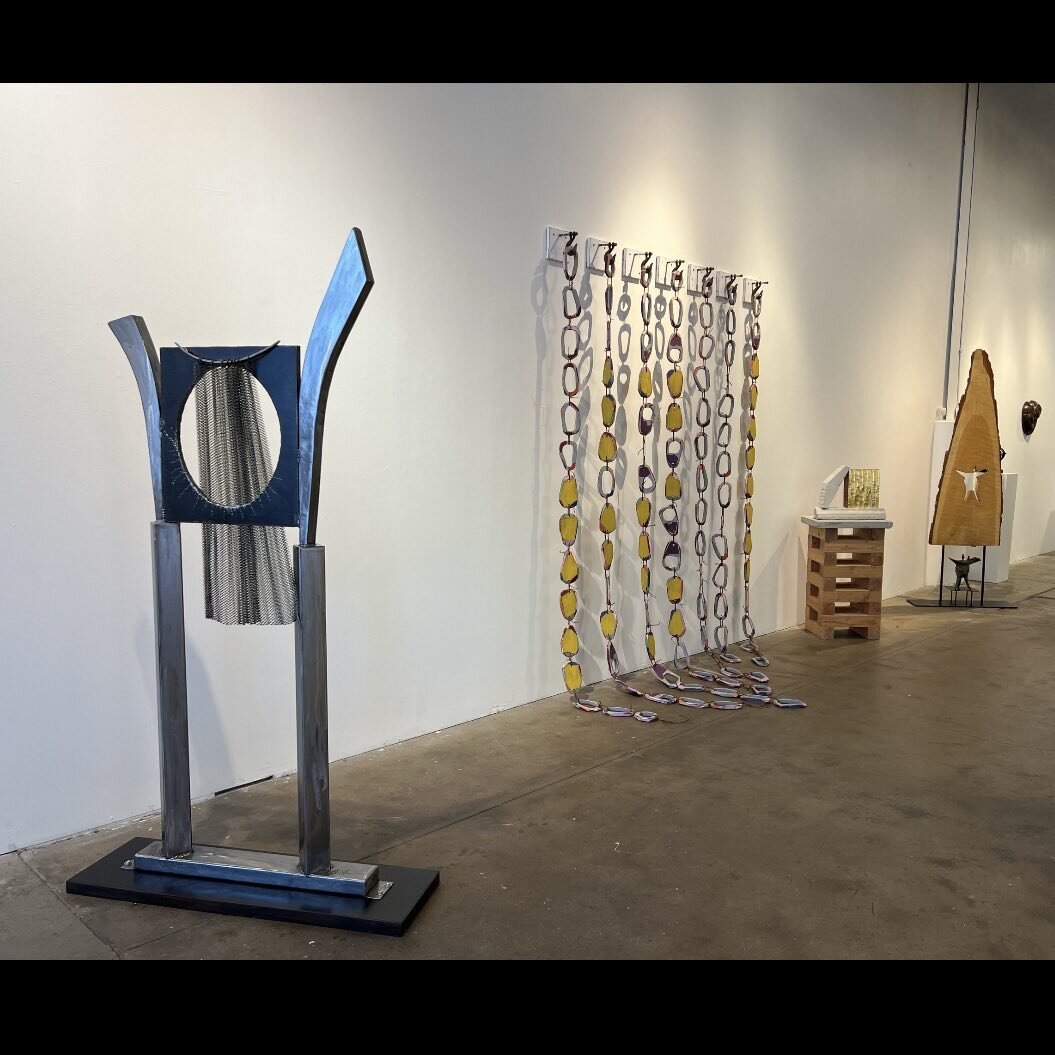 Work by Janet Rutkowski @steelyjan38_bfdstudios, Sawyer Rose @ksawyerros, Michael Wolf @michael_wolfs_work and Peter Strasser @pstrasser53 .The Sculptors Guilde Show is on view through April at the Culture Lab LIC @culturelablic Plaxall Gallery.