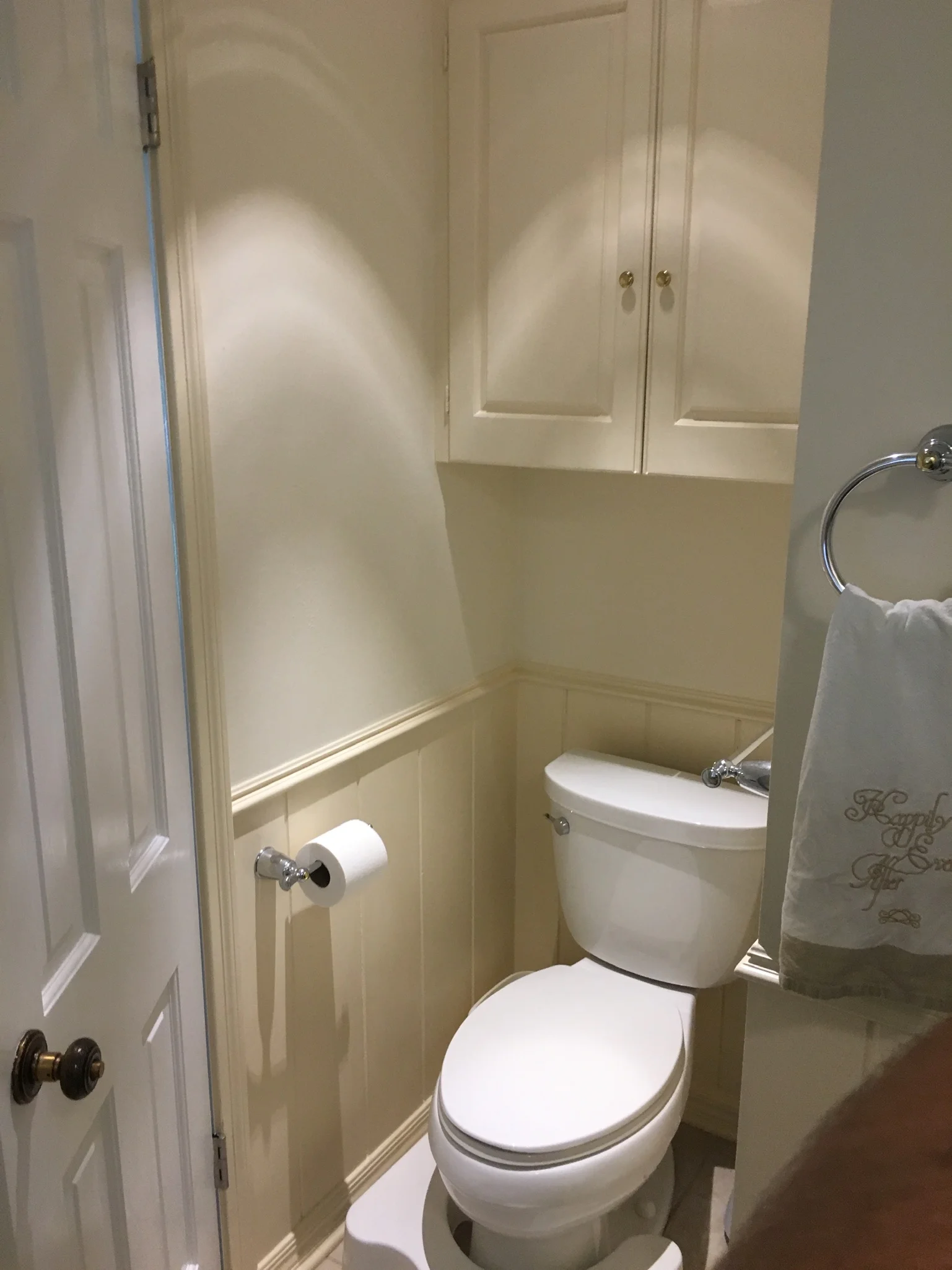 Commode Area -BEFORE