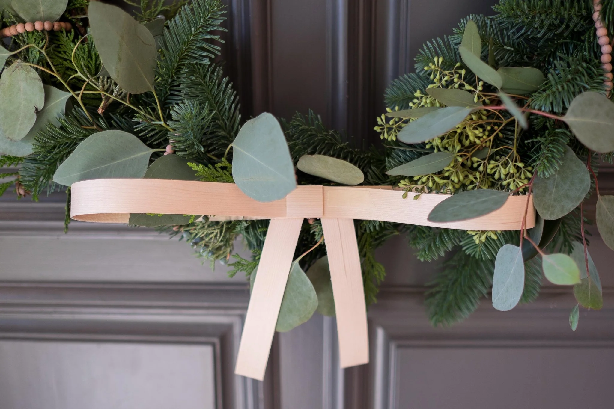 Love_Ding_Blog_DIY_Living_Pine_Wreath_Front_Door.jpg