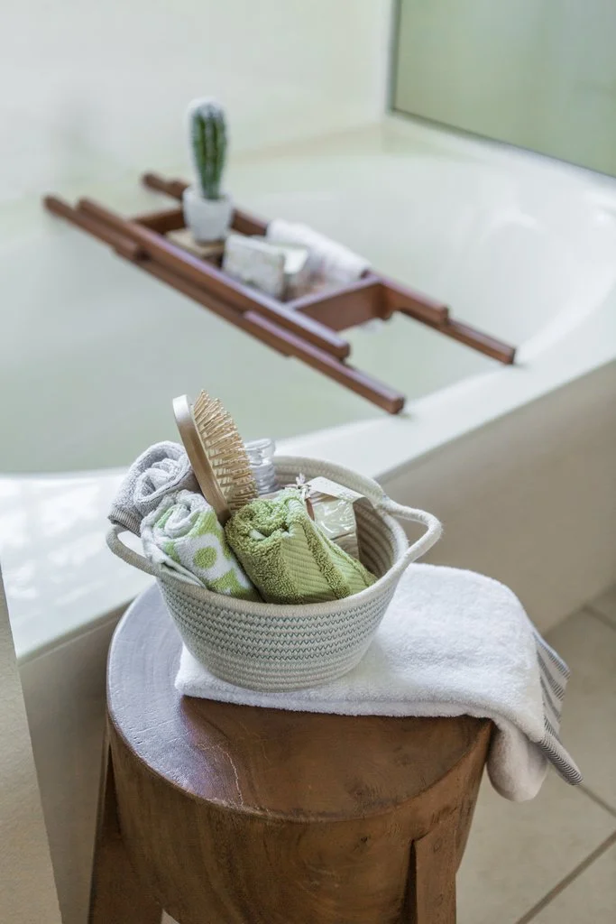 Love-Ding-Blog-Project-Update-McLoud-Home-Staging-Master-Bathroom-Kirby-Betancourt-Photography.jpg