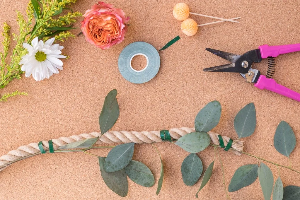 Love-Ding-blog-DIY-Spring-Table-Runner-supplies.jpg