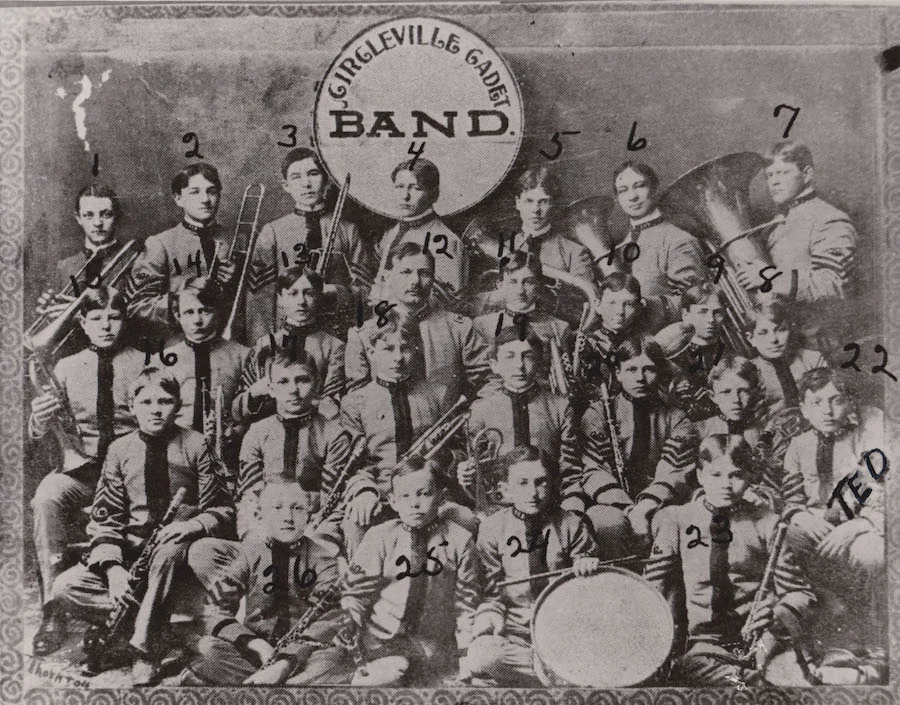 CirclevilleCadetBand1902web.jpg