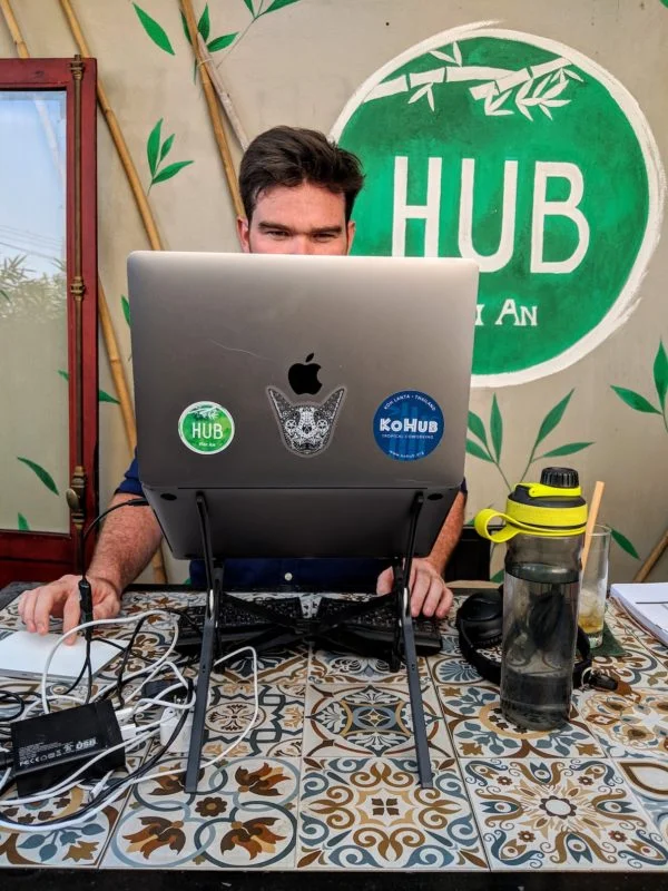 hubhoianpeter.jpg