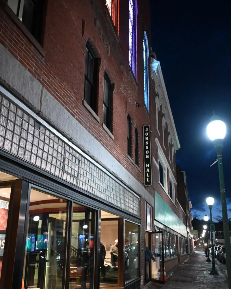 Johnson-Hall-Opera-House_outside.jpg