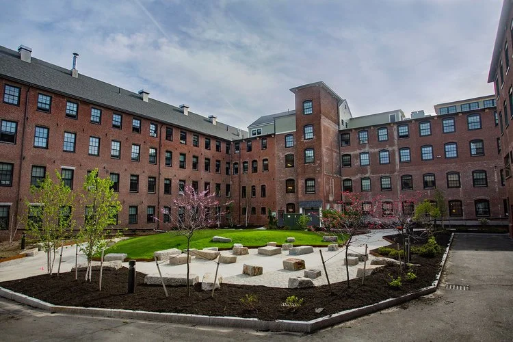 Courtyard photo.jpg