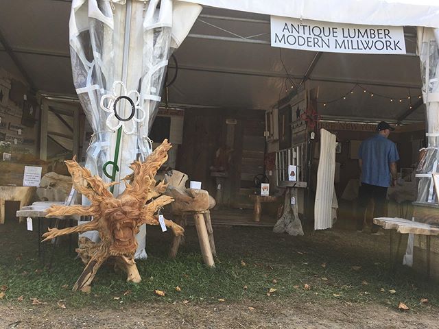 Today is the last day of The Hampton Classic Horse Show! If you miss us at the show you can stop by our showroom located at : 328 Montauk Highway, Wainscott, 11975.
#hamptonclassichorseshow #horseshow #hamptonclassic #hamptons #eastend #longisland #bridgehampton #statementpiece #wood #reclaimed #handcrafted #almmco #antiquelumbermodernmillwork