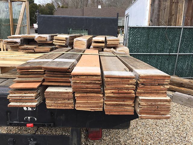 Give your home the warm toasty feeling just in time for the cold winter months. Our Authentic Reclaimed Redwood veneer can add charm to any space!⠀
⠀
OH! Did we mention we offer trade discounts? Come one - come all!⠀
⠀
Give us a call or stop in!⠀
631.726.7026⠀
328 Montauk Highway, Wainscott, 11975⠀
www.almmco.com⠀
⠀
#trades #workers #designers #design #architect #architecture #builder #builderslife #contractor #contractors #discount #tradediscount #wesupportlocal #localtrades #hardworkers #letushelpyou #bringyourbusinesstous #wesupplyallyouneed #longisland #eastend #hamptons #easthampton #wainscott #bridgehampton #watermill #southfork #ammagansett #montauk #sagaponack #letusquoteyou⠀