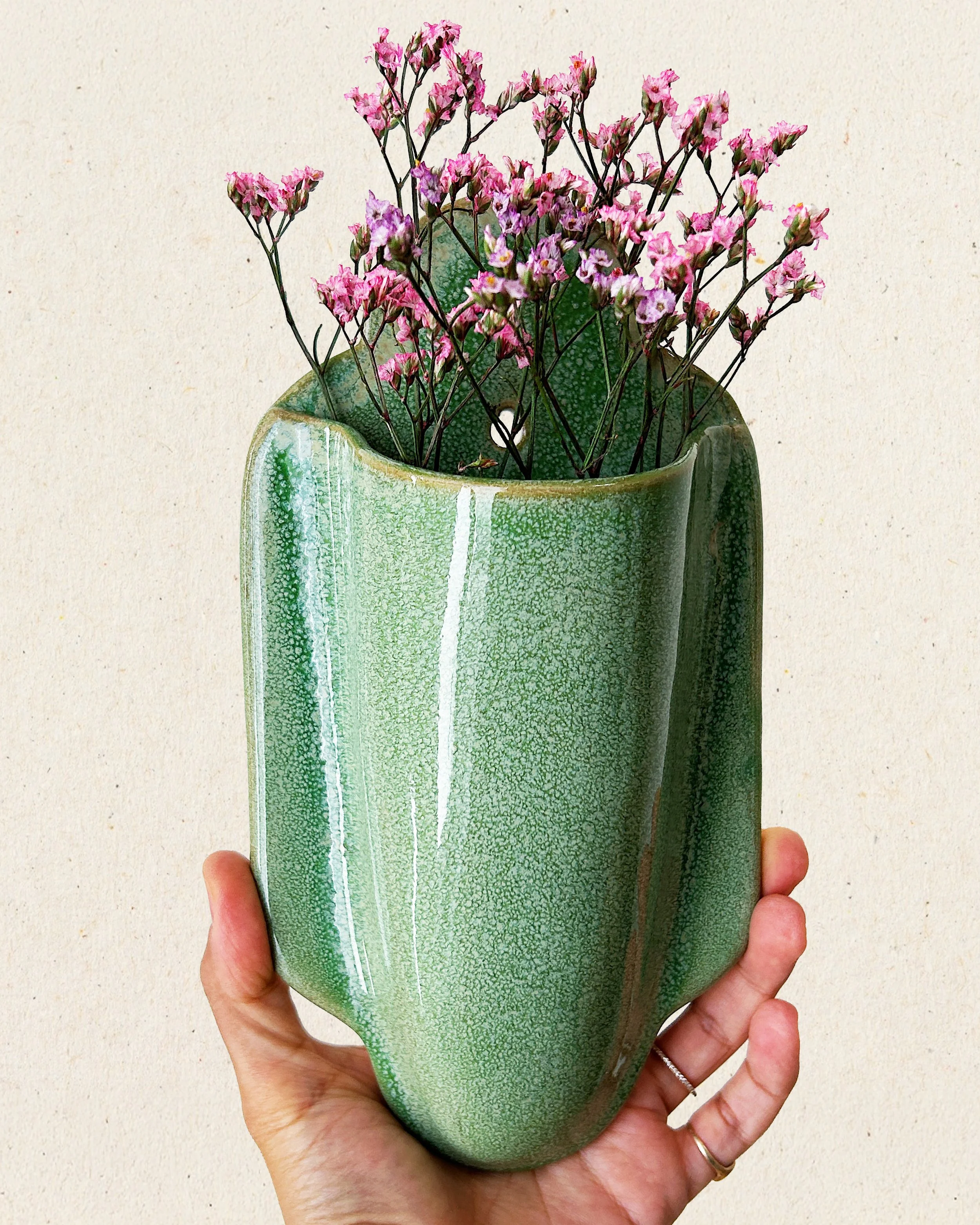 Pocket L — Pistachio Cream 01.jpg
