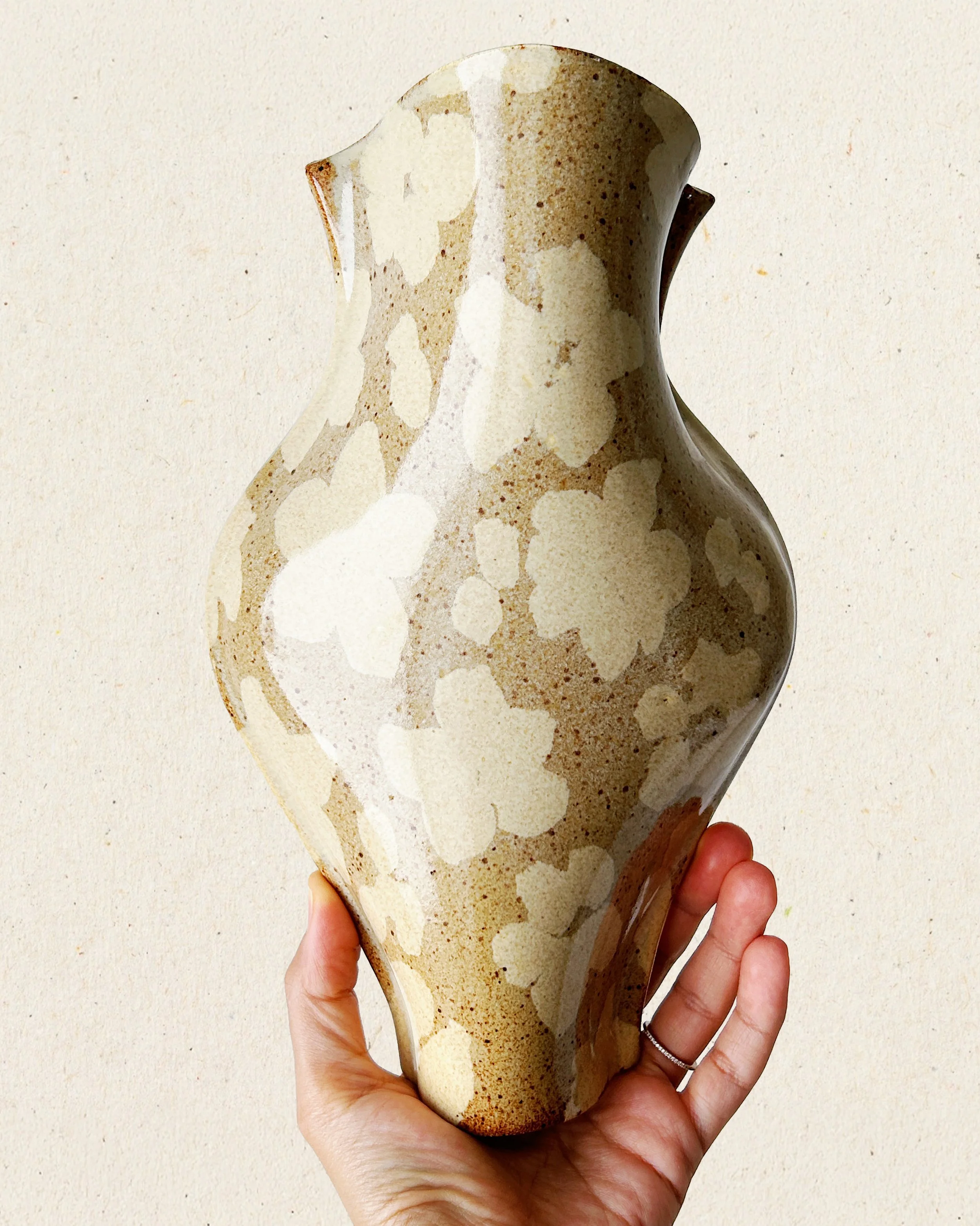 Vase L — Sea Salt Caramel 01.jpg