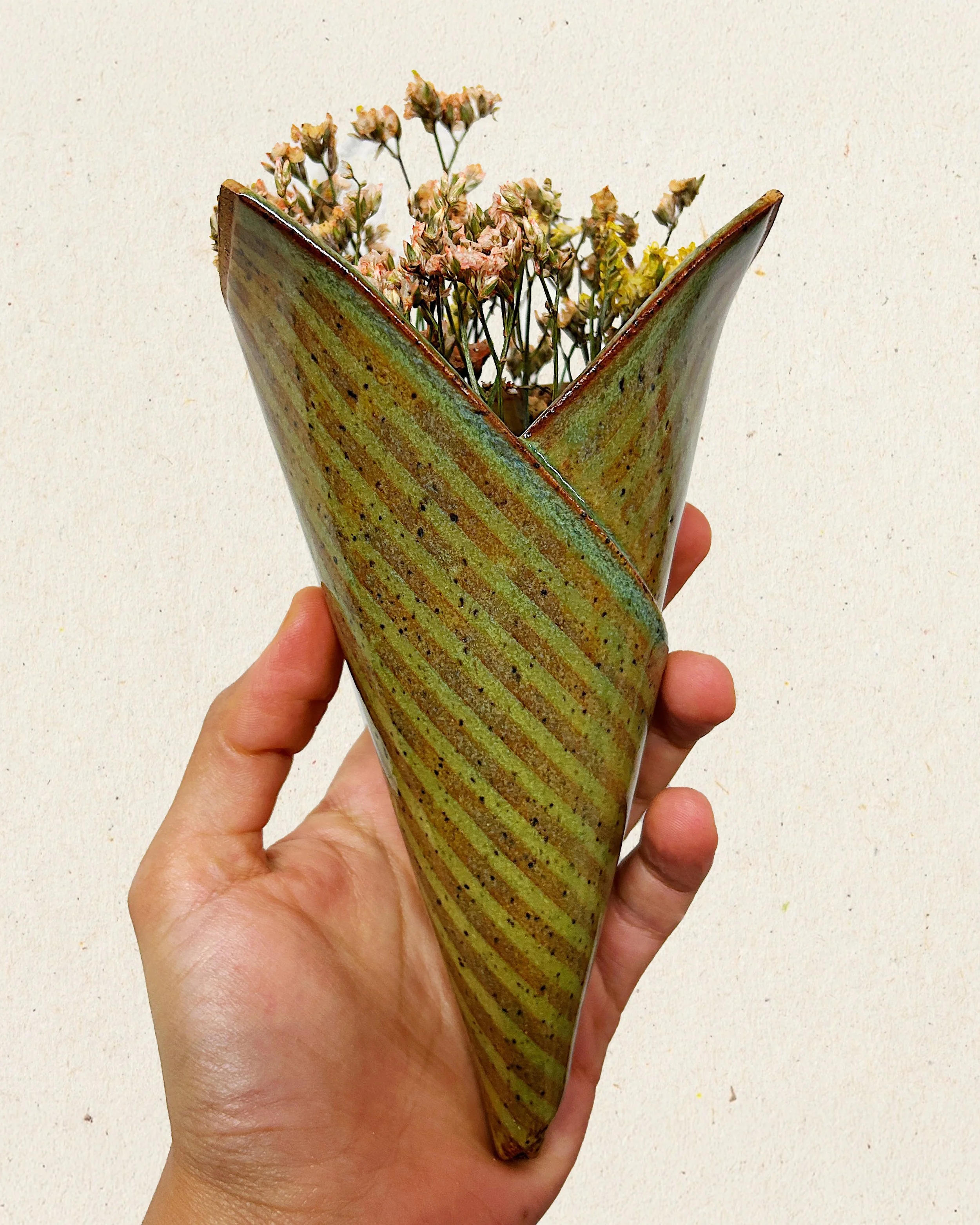 Pistachio Honey Cake 02.jpg