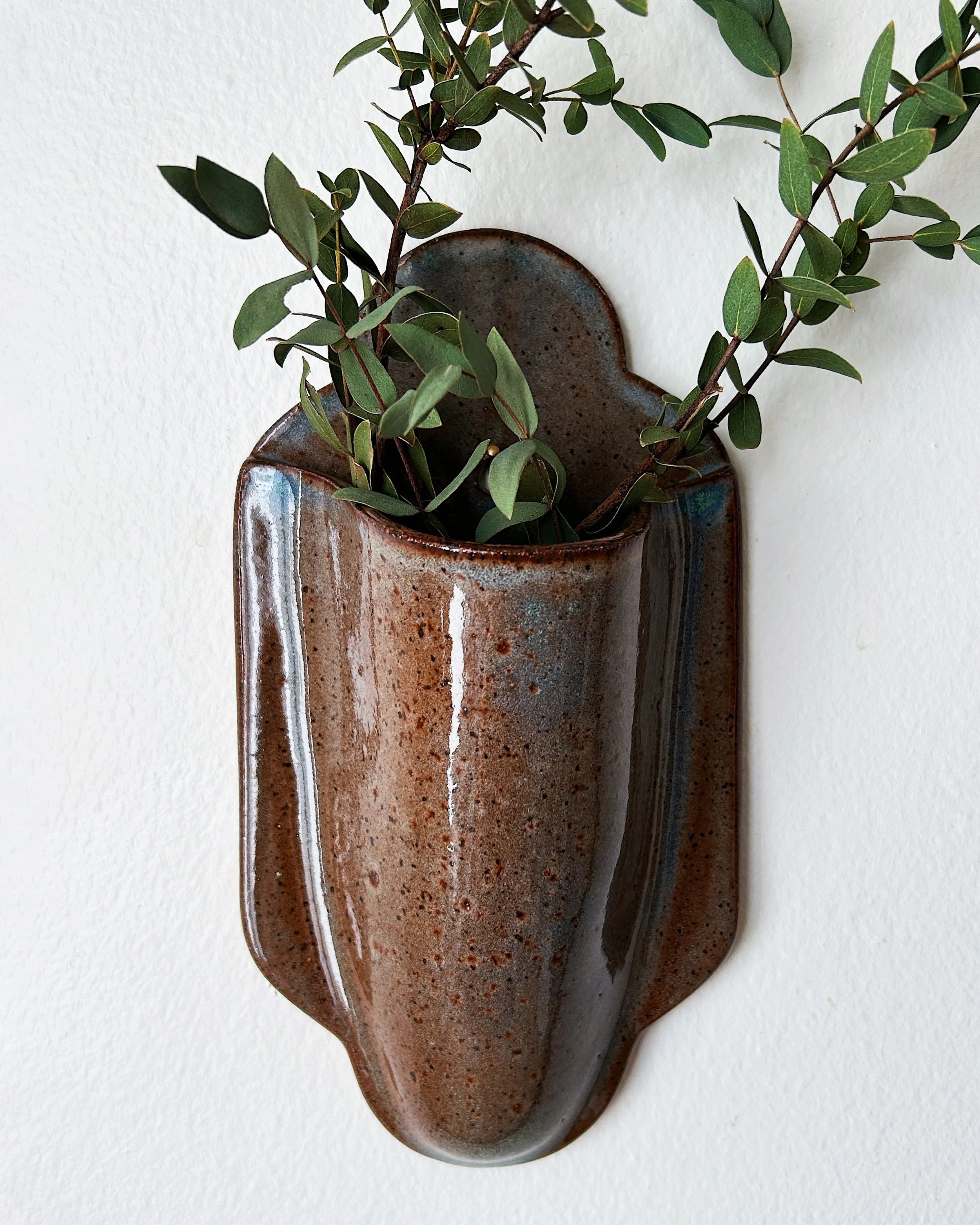 Pocket L — Blueberry Liqueur 01.jpg