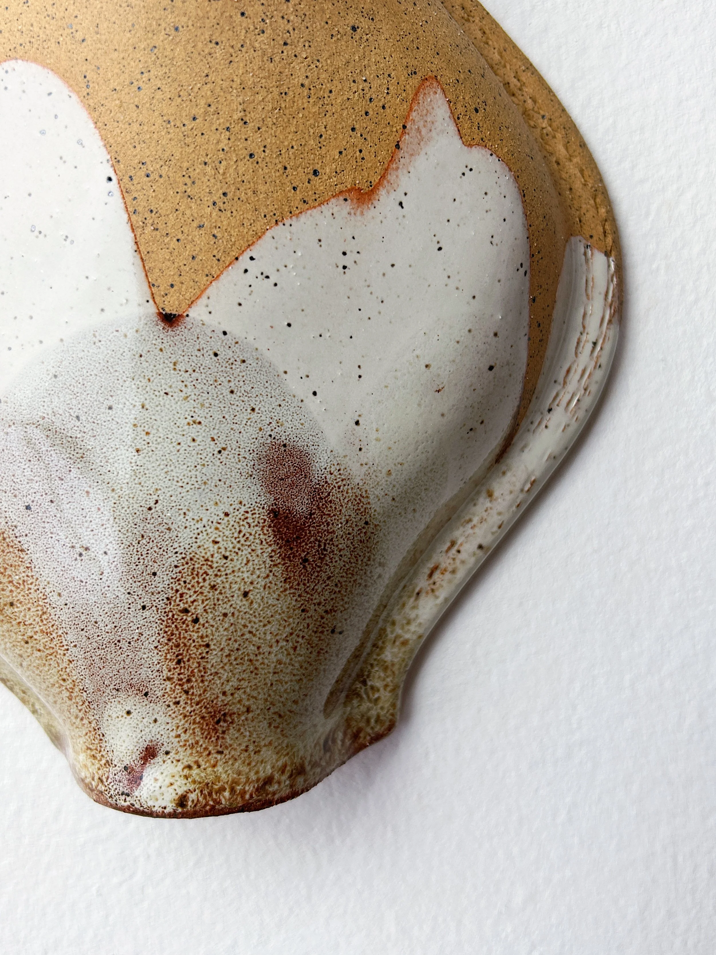 Wall Vase — Caramel Eclair 02.jpg