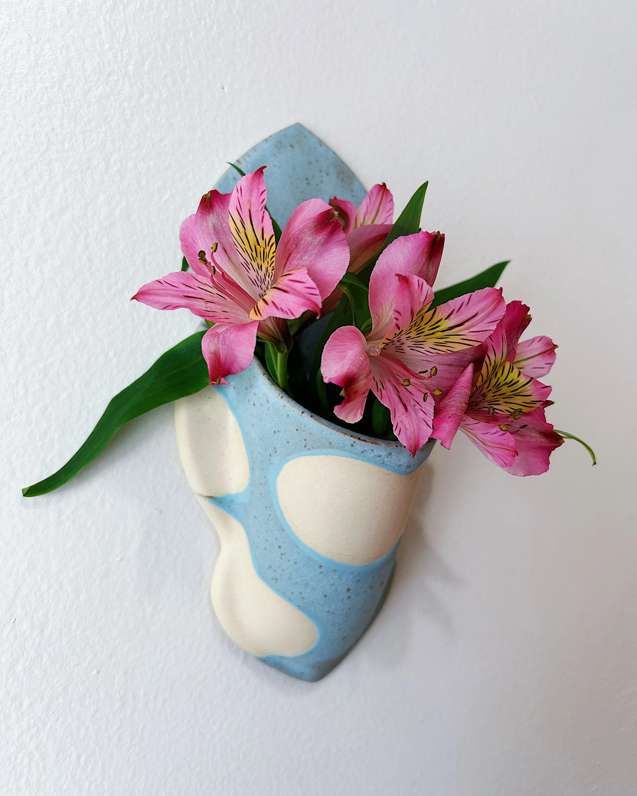 Gender Reveal Cake 03.jpg